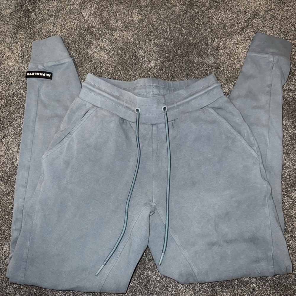 Alphalete joggers